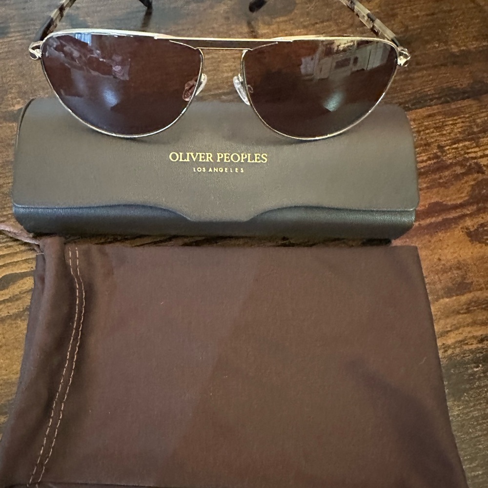 Oliver Peoples Betluti Conduit Street Sunglasses with Case